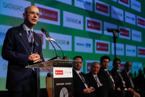 RenovaBio premia produtor de biocombustível, diz presidente do Santander